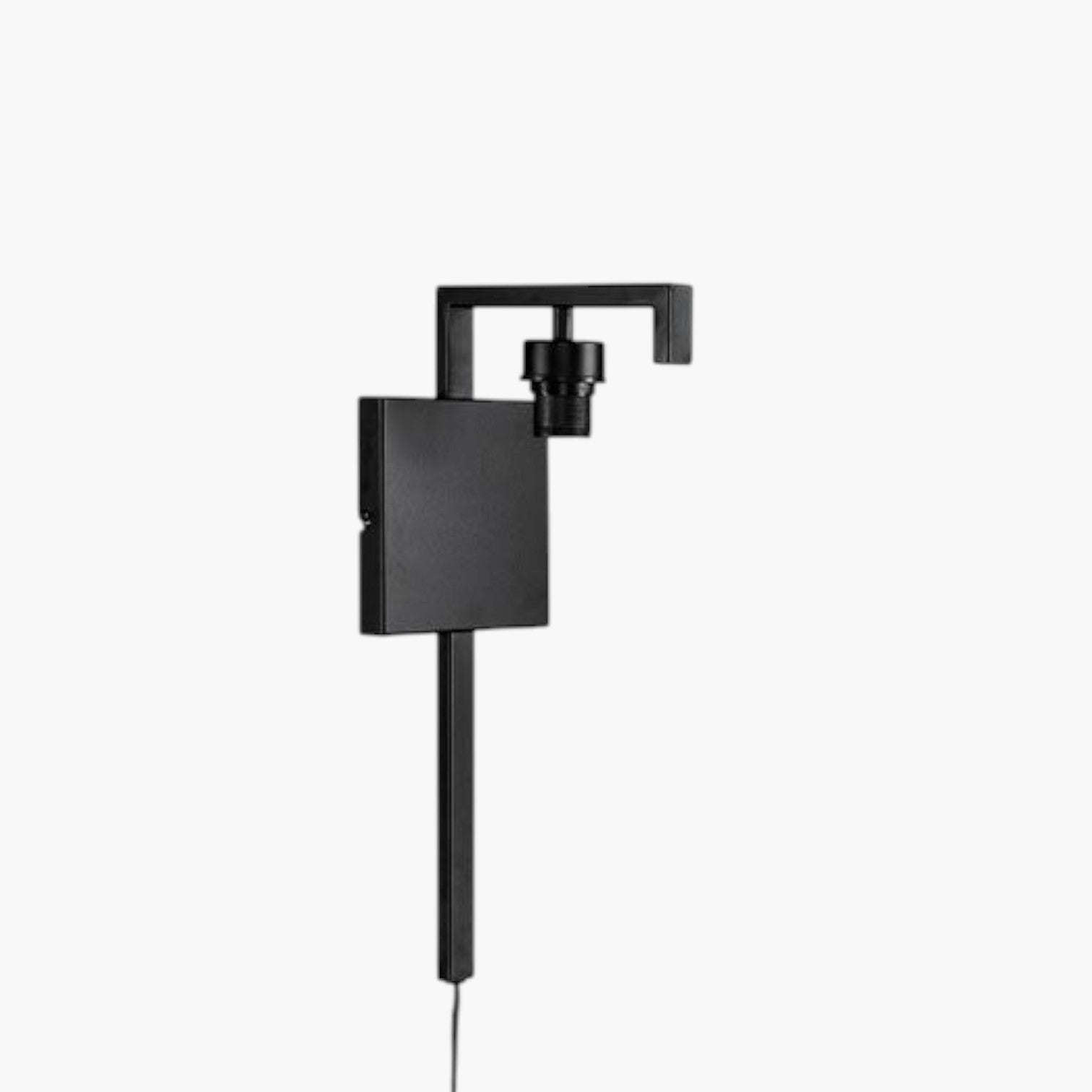 Lyckåsen Donati minimalist wall lamp in matte black metal with E27 socket and long power cord