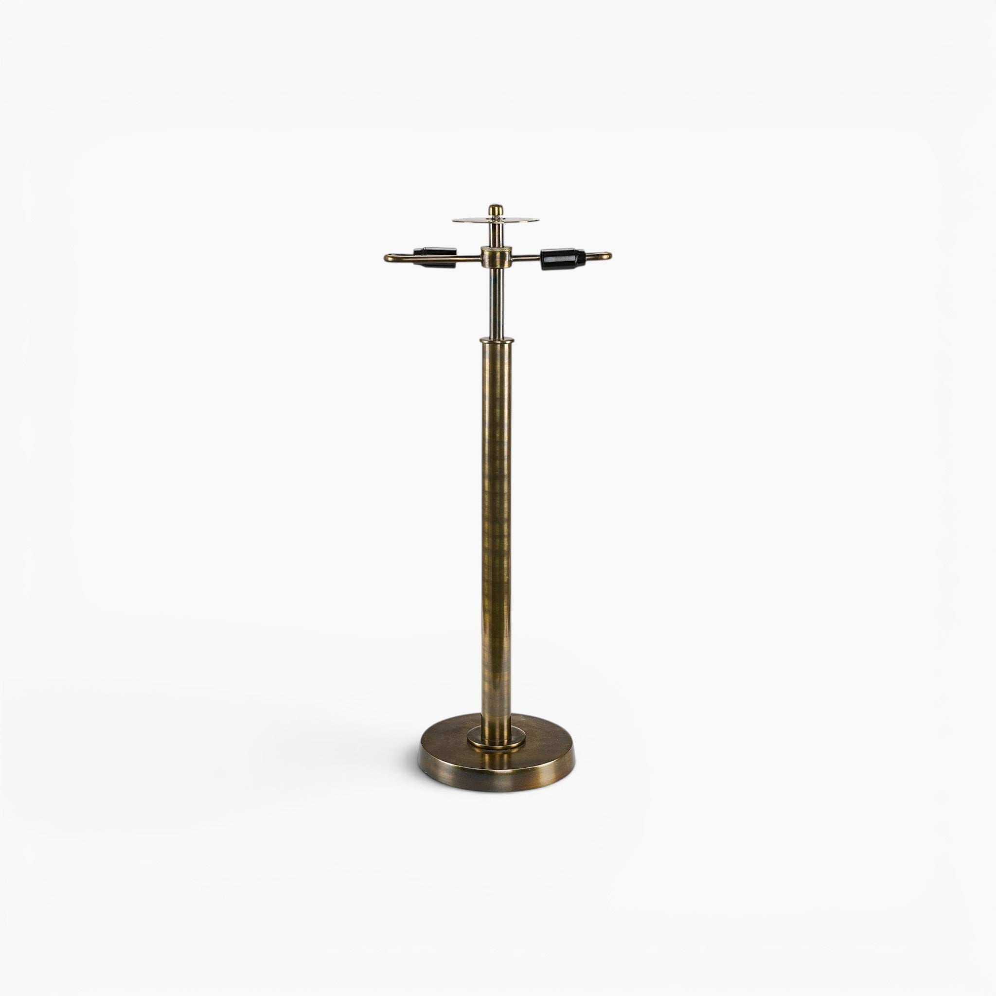 Armando Desk bordslampa Antique Brass