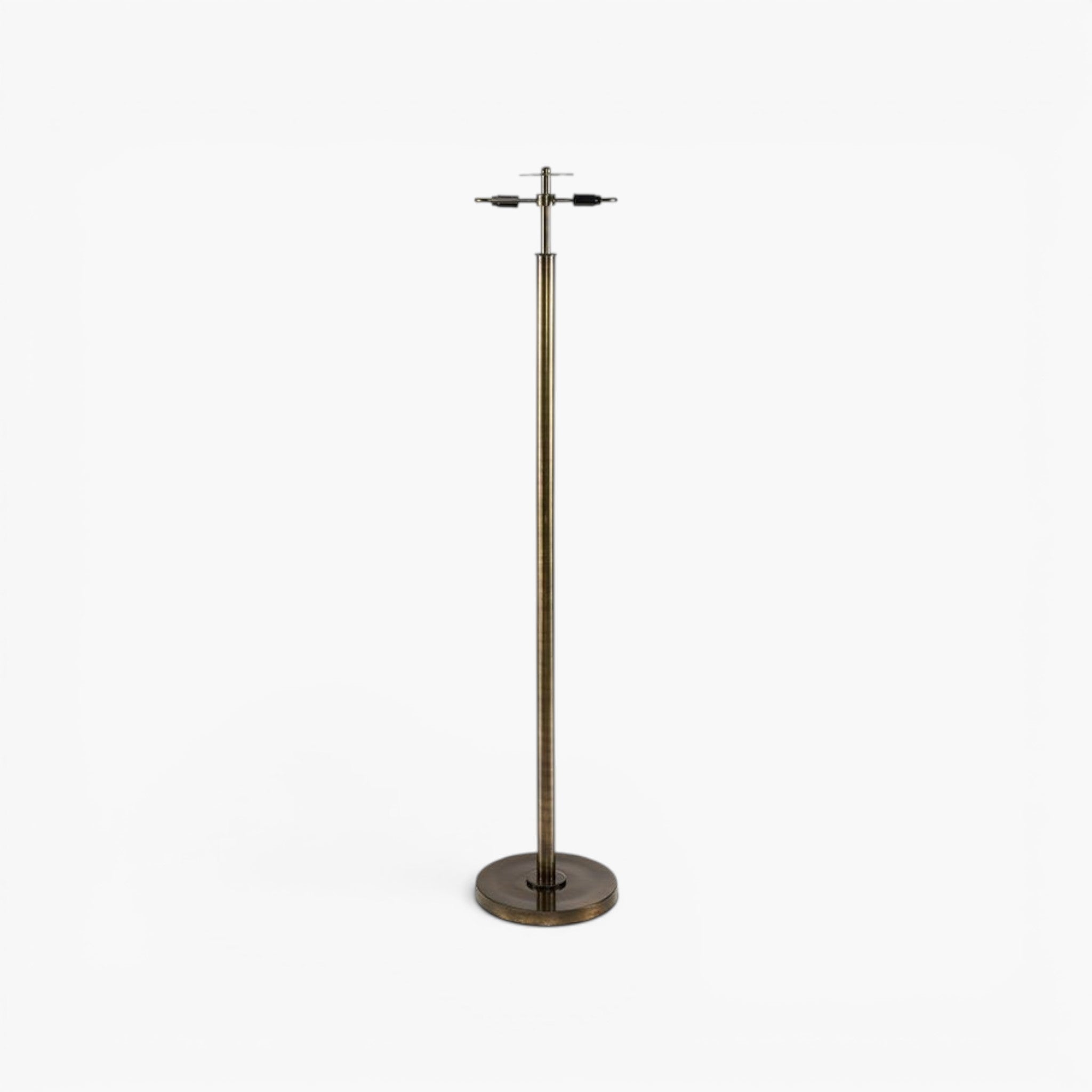 Armando Floor Golvlampa Antique Brass