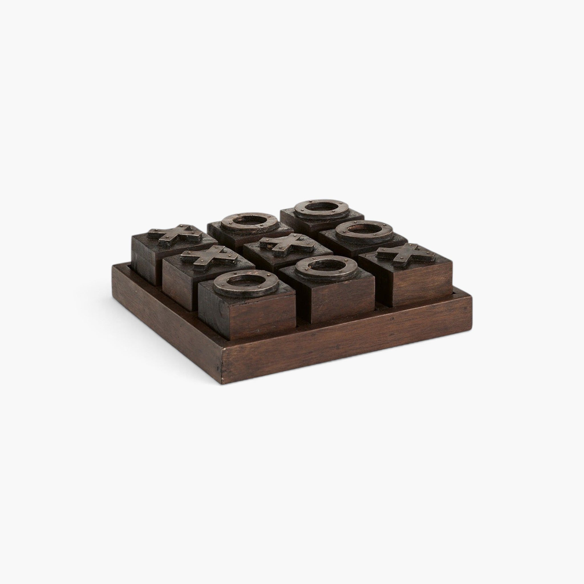 Lyckåsen Criss Cross 3-in-a-row game featuring a dark Java oak wooden board and matching X and O game pieces.
